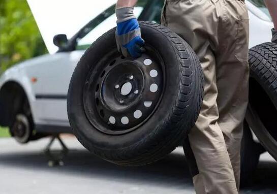 開(kāi)車(chē)省油技巧！教你用最少的油跑最遠(yuǎn)的路